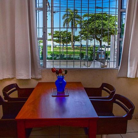Charmoso Apto A Beira-Mar Com Wi-Fi Em Santos Sp Apartman Kültér fotó
